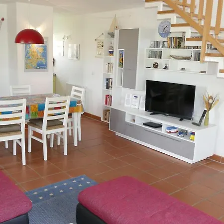 Ferienhaus-sonnenblume Prázdninový dům Dranske