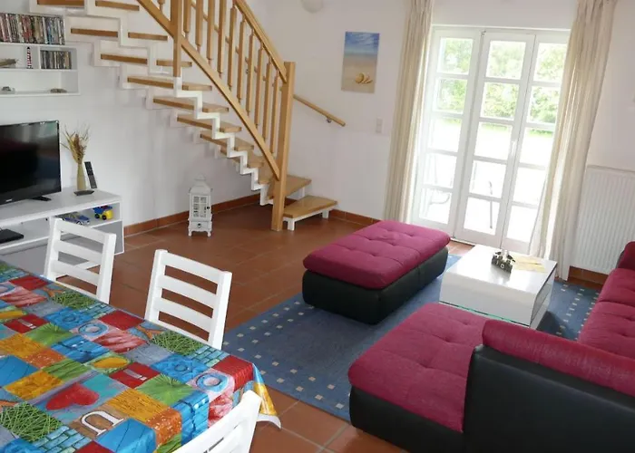 Ferienhaus-sonnenblume بيت للعطل *
